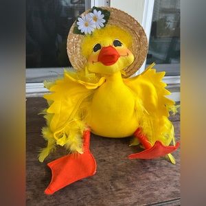 Annalee Mobilitee Yellow Duck RETIRED Hat Feather Boa Lrg 19" 2006 EUC